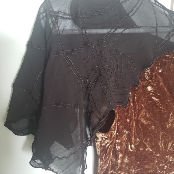 BCBG Max Azria Golden Crushed Velvet Top - Picture 6 of 9